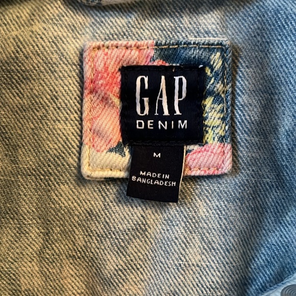 Gaps Kids Floral Denim Vest - Picture 3 of 3